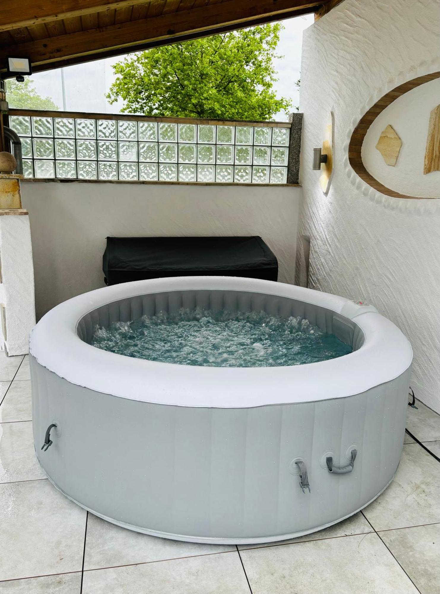 Jacuzzi Terrasse 55' Tv Kueche Regendusche Apartment Bad Bellingen Ngoại thất bức ảnh